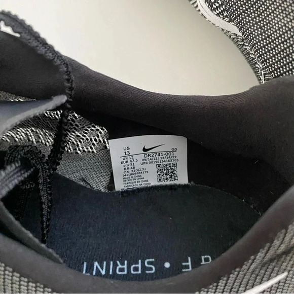 Nike Ja Fly 4 Track Field Sprinting Spikes Black White Gold Men’s 13 DR2741-001 - Picture 10 of 13